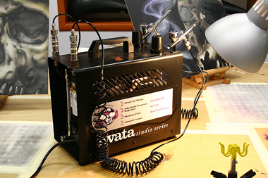 Test sprężarki Iwata IS975